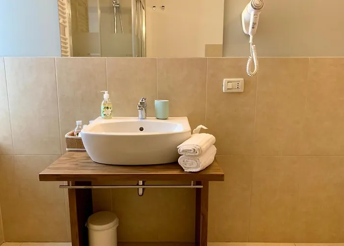 Alojamento de Acomodação e Pequeno-almoço Porta Ronca - B&b, & Apts Rho