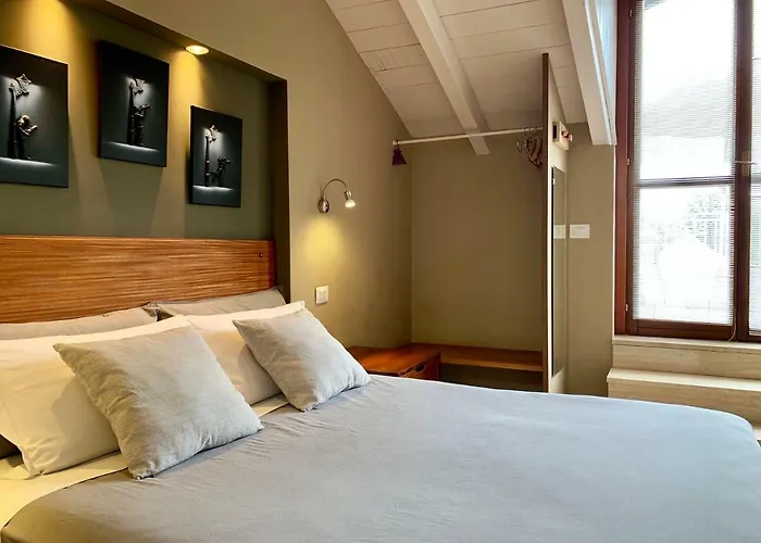 Alojamento de Acomodação e Pequeno-almoço Porta Ronca - B&b, & Apts 3*
