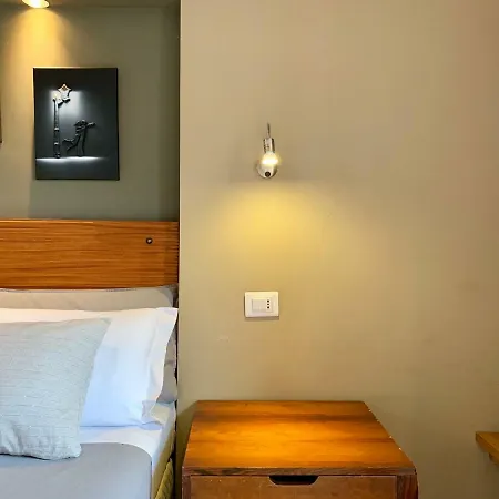 Bed & Breakfast Porta Ronca - B&b, & Apts Rho