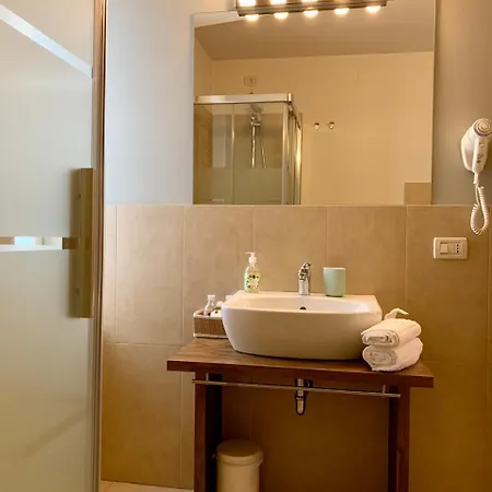 Frühstückspension Porta Ronca - B&b, & Apts